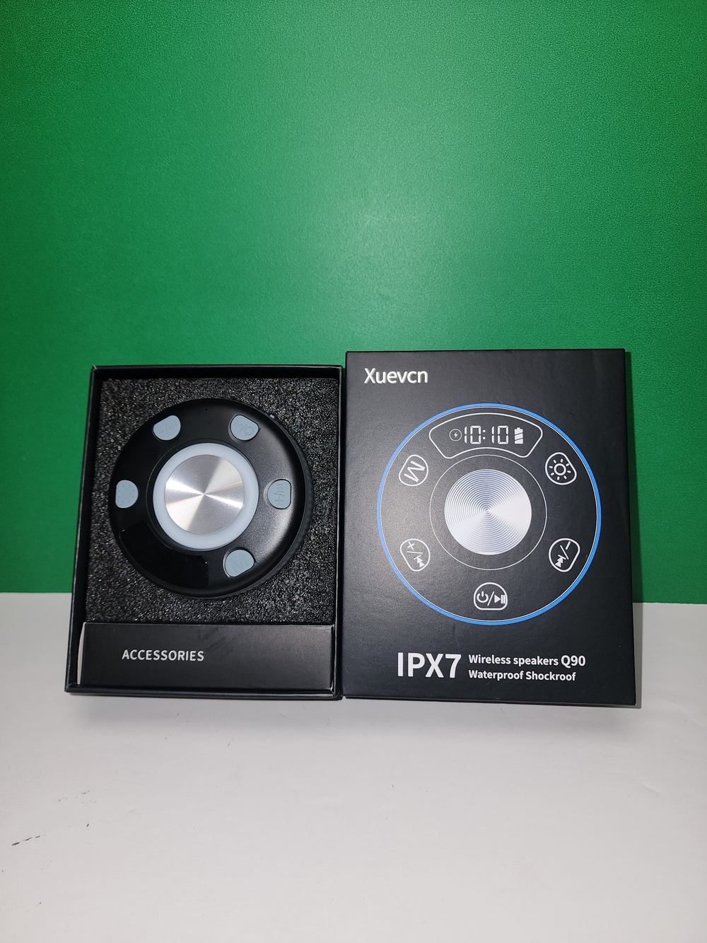 Xuevcn Waterproof Shockproof Wireless Speaker Black.